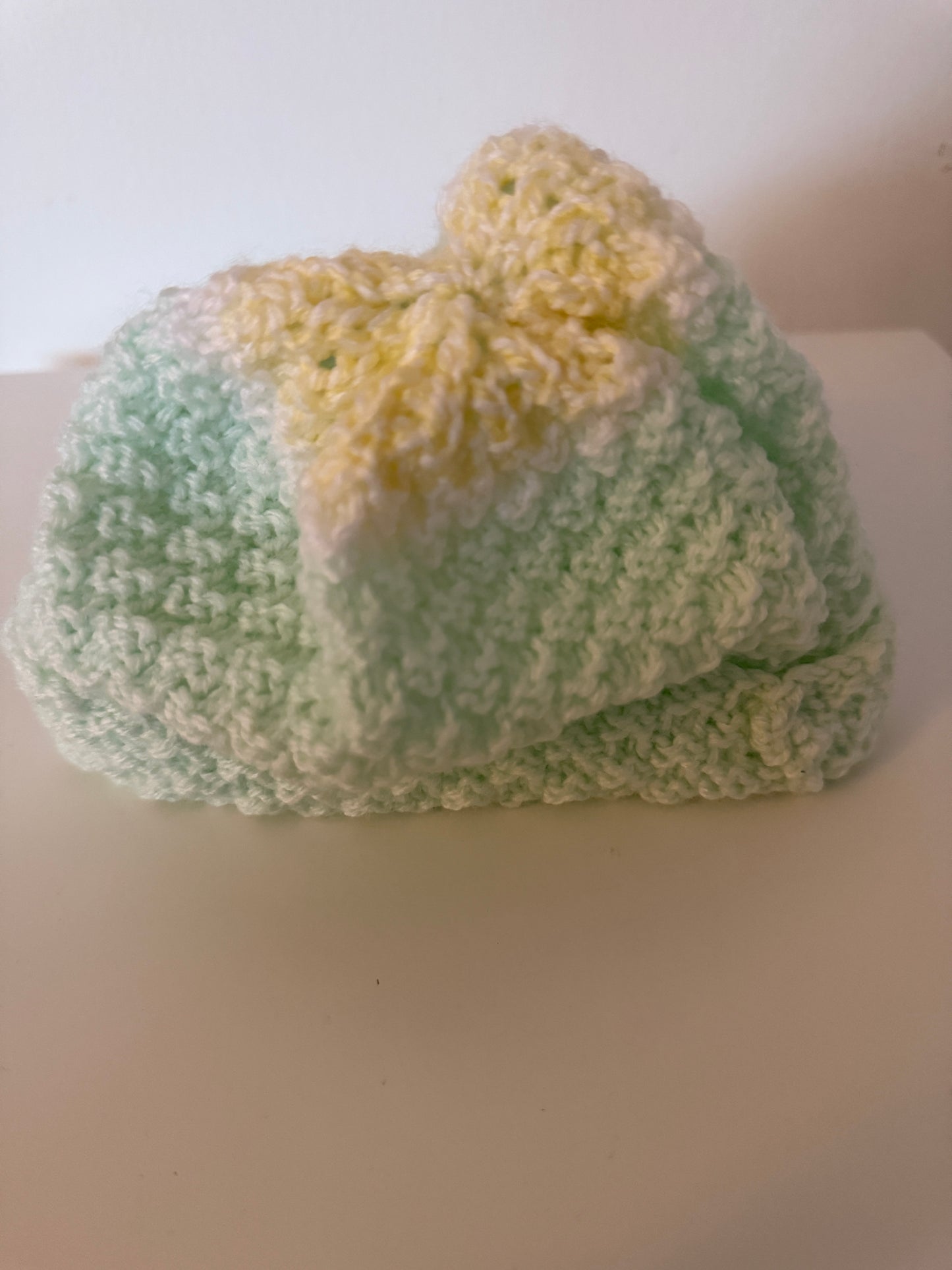 9 Months + Knitted Hat
