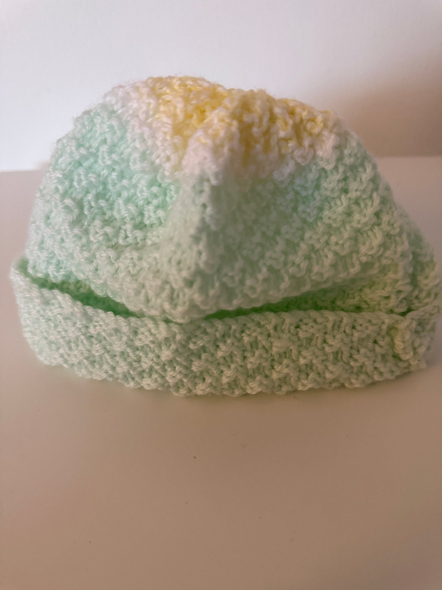 9 Months + Knitted Hat