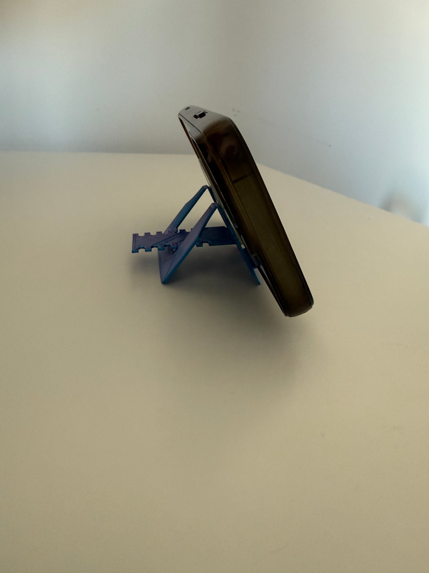 Mobile Phone Holder - Credit Card Sized