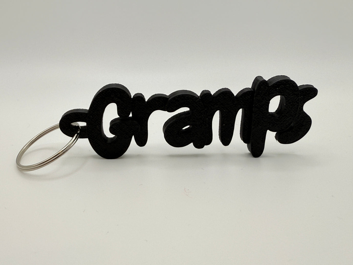3D Printed Keyring Names For Grandparents And Parents