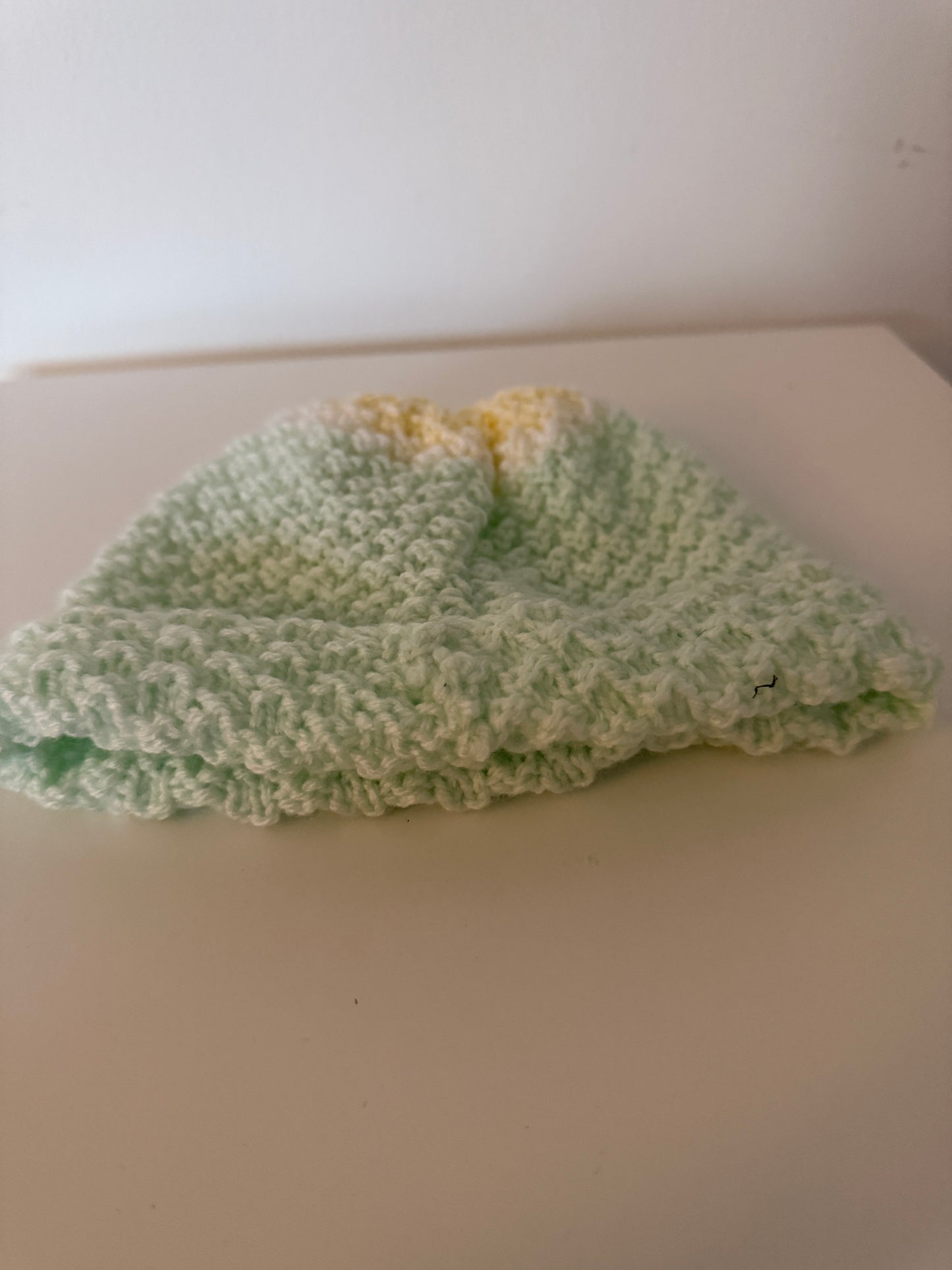 9 Months + Knitted Hat